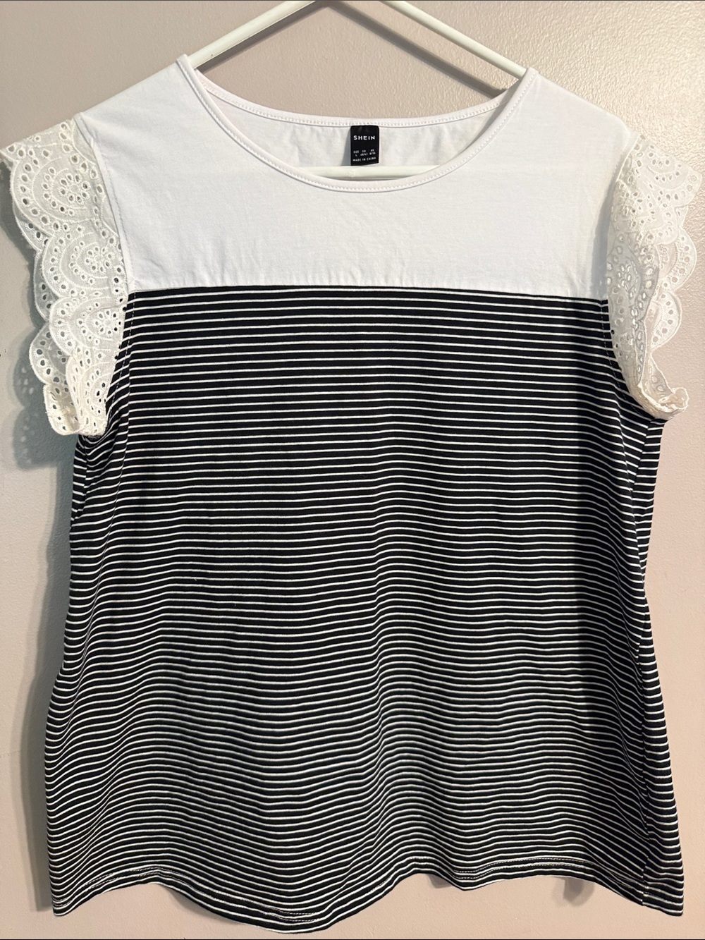 SHEIN White & Black Striped Lace Sleeve Tank Top